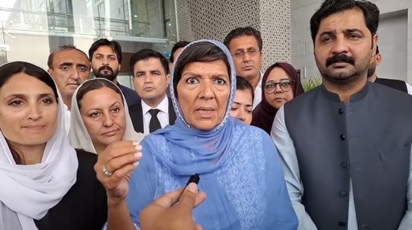 इमरान खान की मौत की अफवाह पाकिस्तान