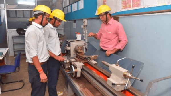 ITI Vacancy 2026- 60 हज़ार रुपये तक का वेतन