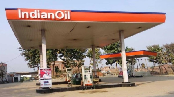 यूपी में पेट्रोल पंप खोलना हुआ आसान